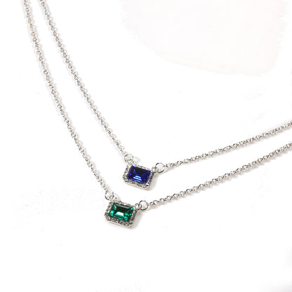 Klassinen Kaulakoru ajattomalla viehätyksellä