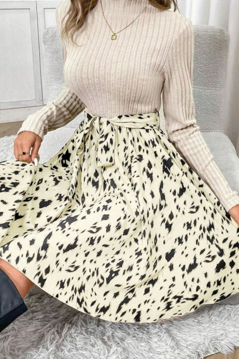 Classic Vintage Dress with a Flattering Fit