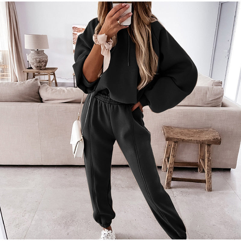 Sophisticated Trousers with a Clean Classic Look
