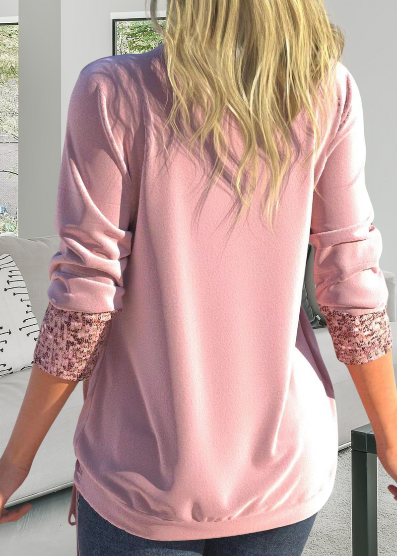 Effortlessly Elegant Top with a Timeless Design