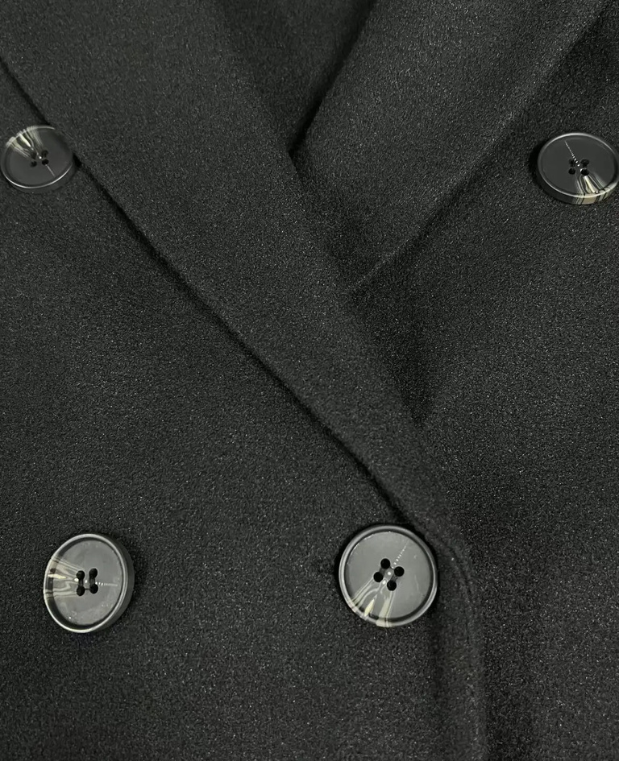 Polished Garment with an Effortless Classic Look