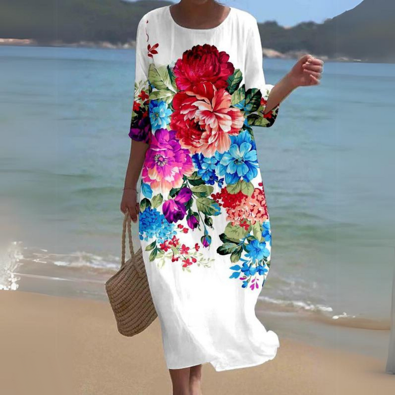 Beautifully Finished Dress in a Timeless Design