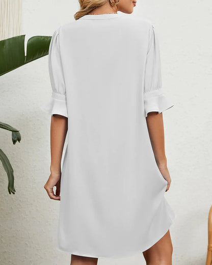 Sophisticated Dress with a Clean Classic Look