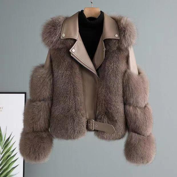 Polished Jacket with an Effortless Classic Look