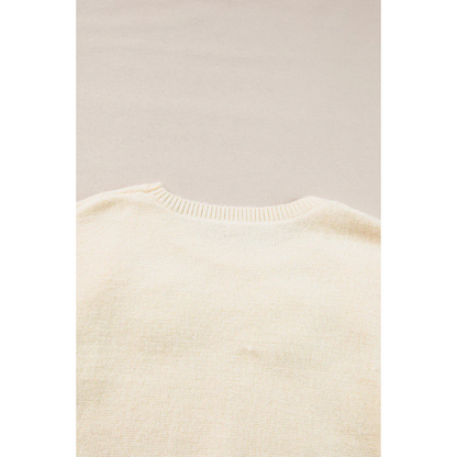 Well Tailored Sweater with a Graceful Silhouette