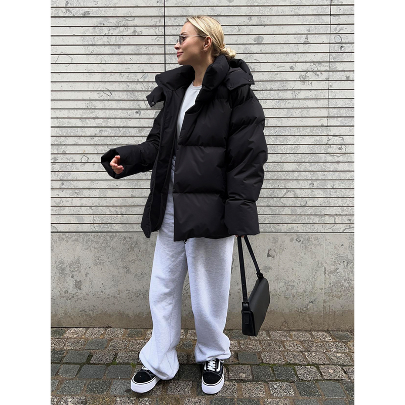 Beautifully Crafted Coat in a Classic Style
