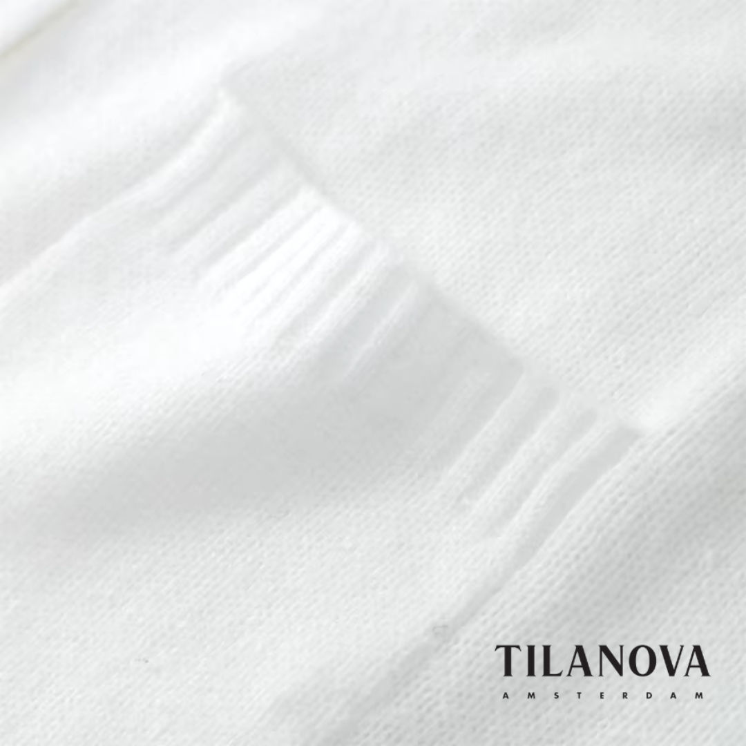Effortlessly Elegant Cardigan with a Timeless Design