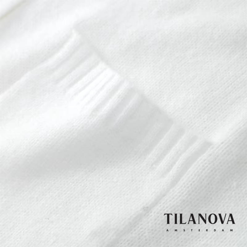 Effortlessly Elegant Cardigan with a Timeless Design