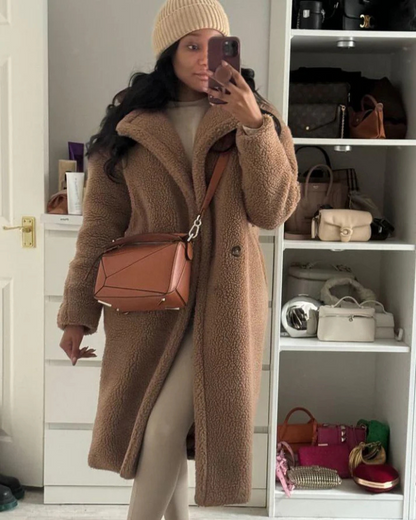 Classic Vintage Coat with a Flattering Fit