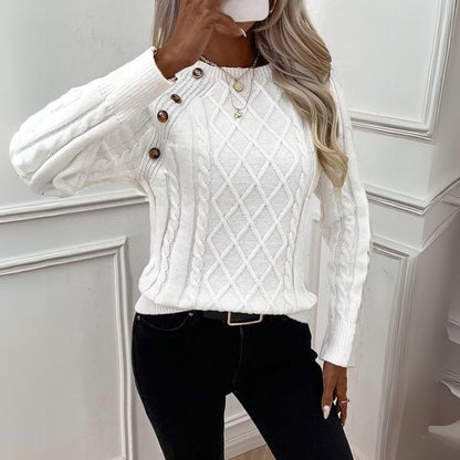 Effortlessly Elegant Sweater with a Timeless Design