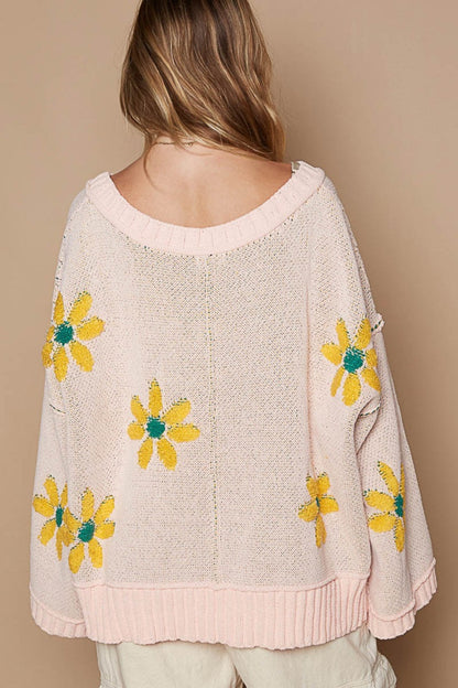 Well Tailored Sweater with a Graceful Silhouette