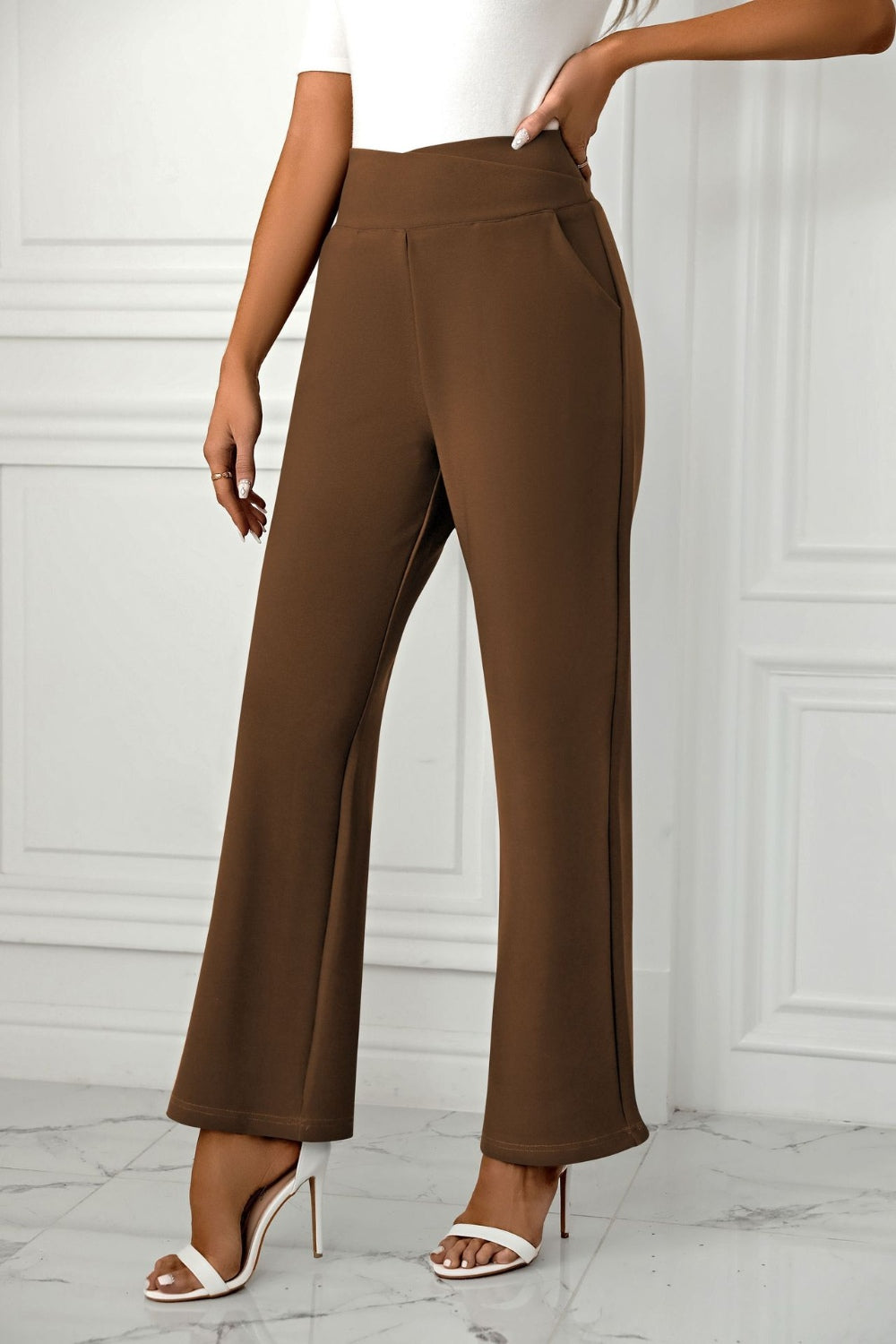 Beautifully Finished Trousers in a Timeless Design