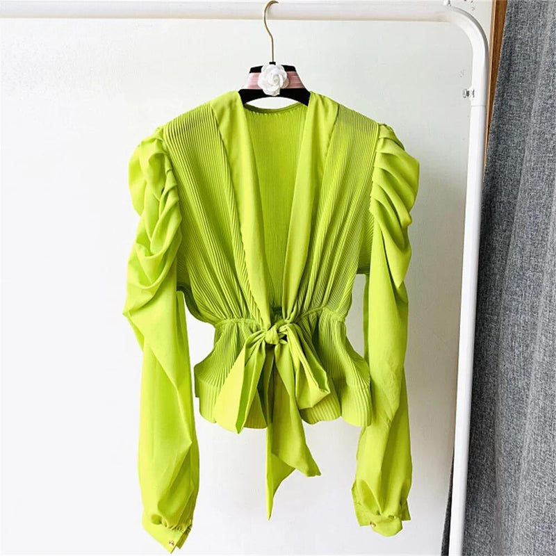Sophisticated Blouse with a Clean Classic Look