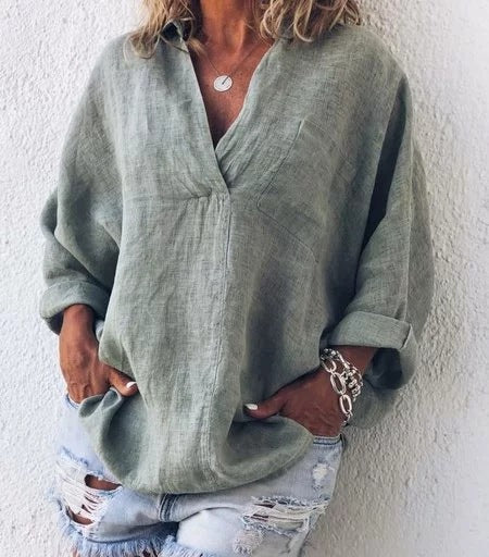 Beautifully Crafted Blouse in a Classic Style