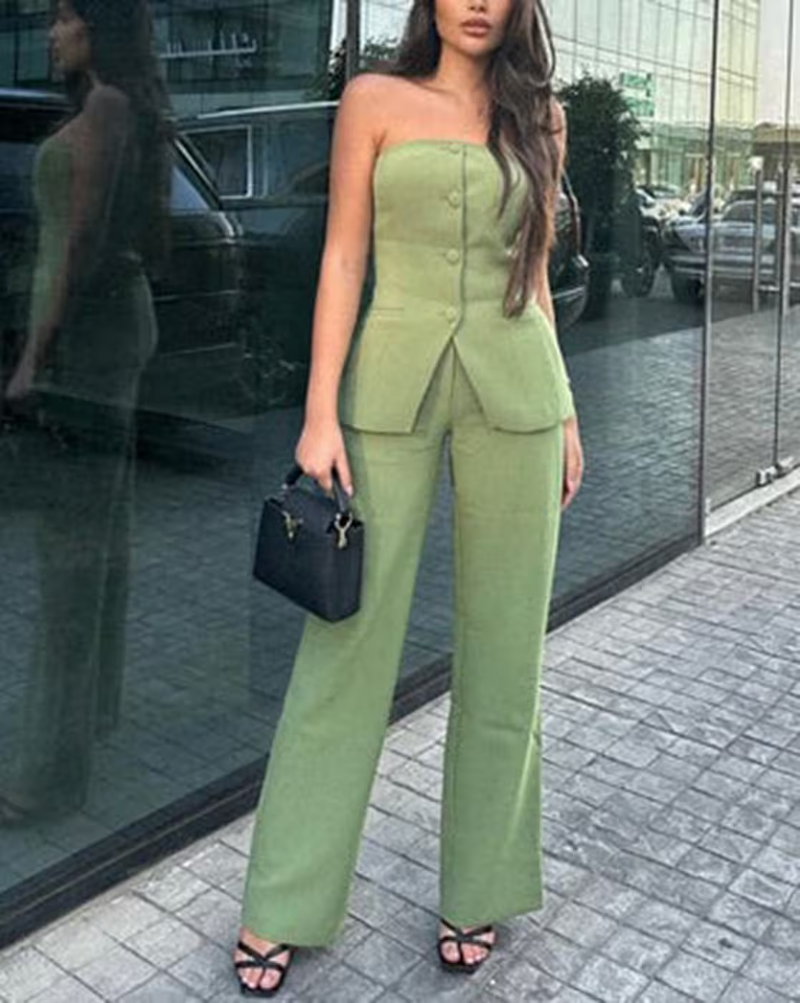 Polished Garment with an Effortless Classic Look