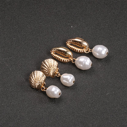 Klassinen Kulta Korusetti ajattomalla viehätyksellä