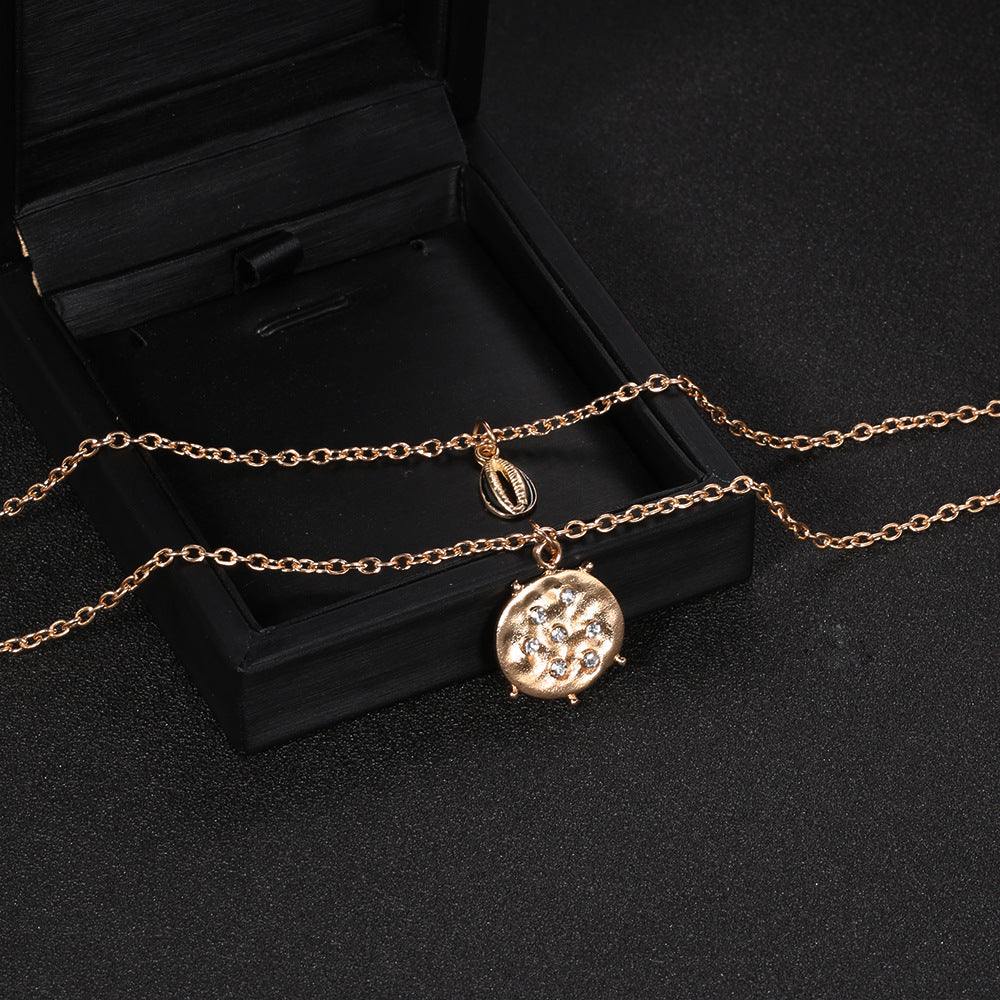 Käsintehty vintage Kaulakoru