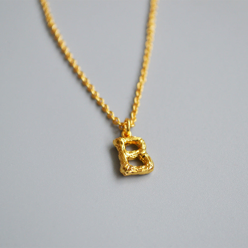 Käsintehty vintage Kaulakoru