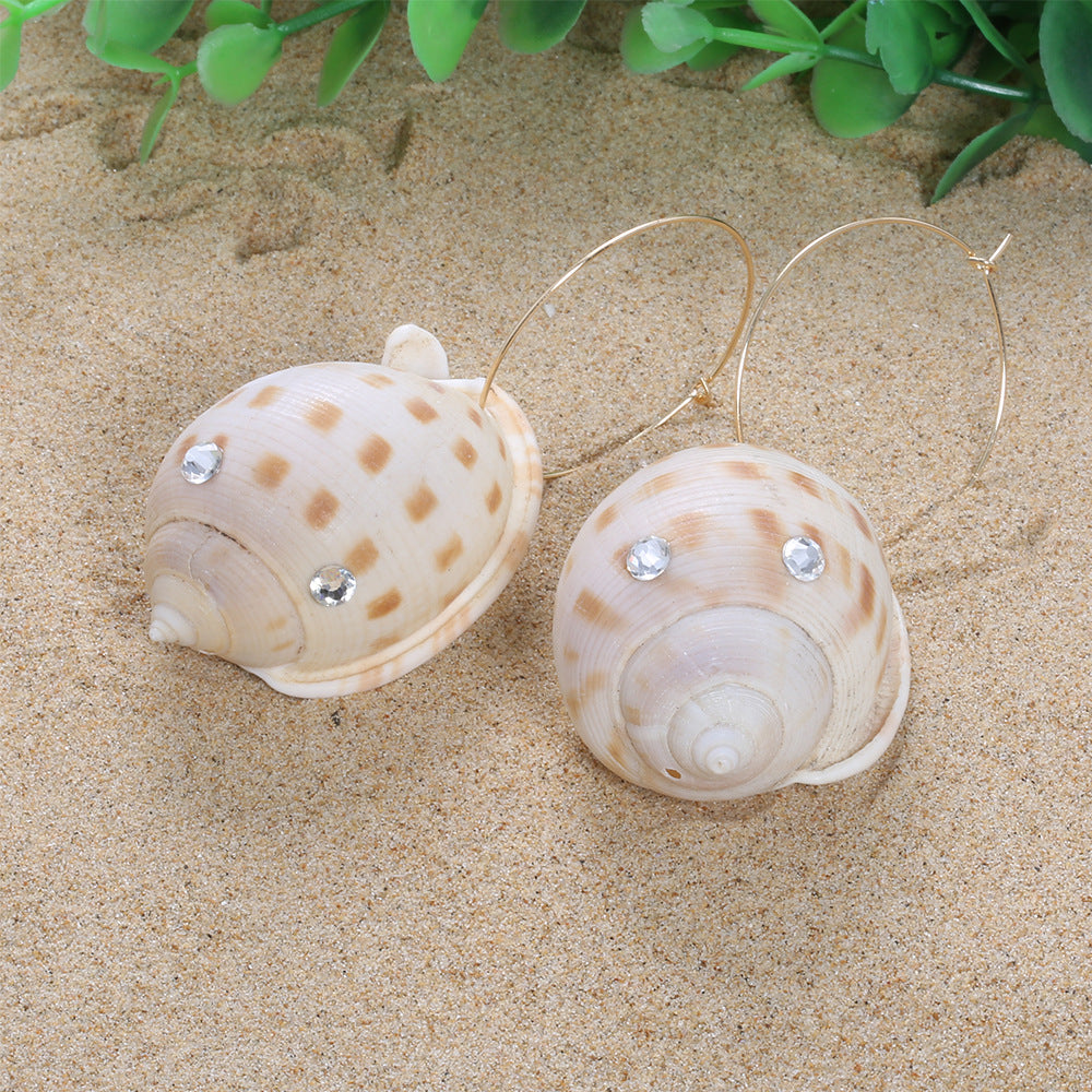 Hurmaava Korvarengas jokaiseen tilaisuuteen