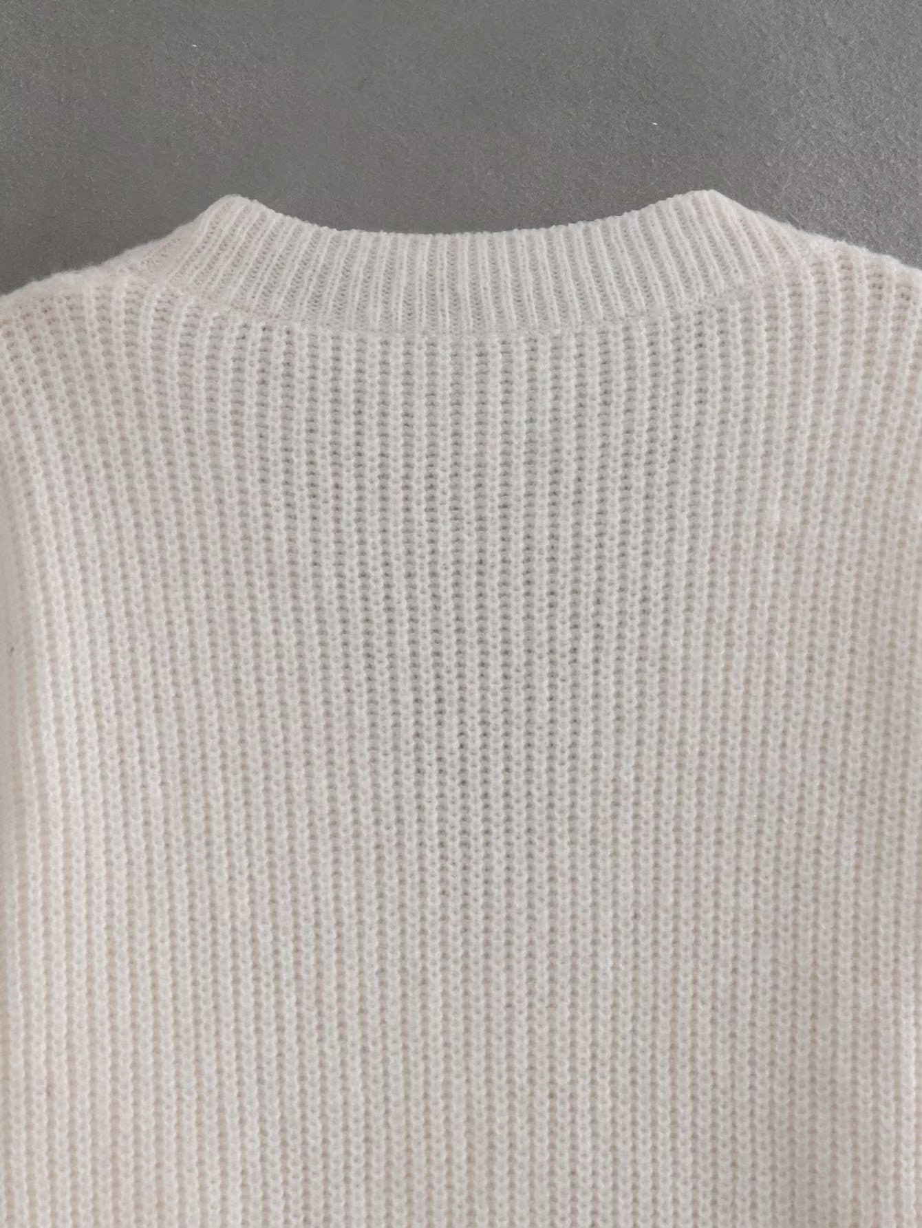Gracefully Styled Sweater for Any Occasion
