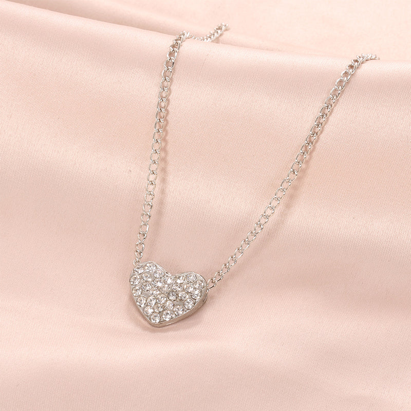 Hurmaava Kaulakoru jokaiseen tilaisuuteen