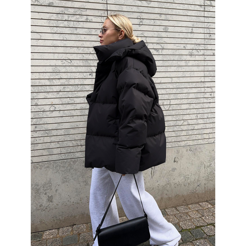 Beautifully Crafted Coat in a Classic Style