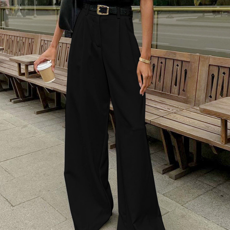 A Vintage Style Trousers with Delicate Timeless Details