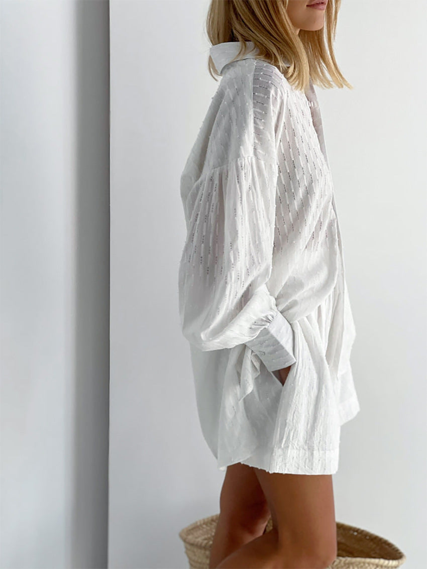 Well Tailored T-Shirt with a Graceful Silhouette