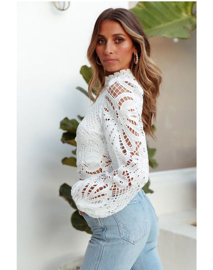 Elegantly Styled Blouse for Everyday Wear