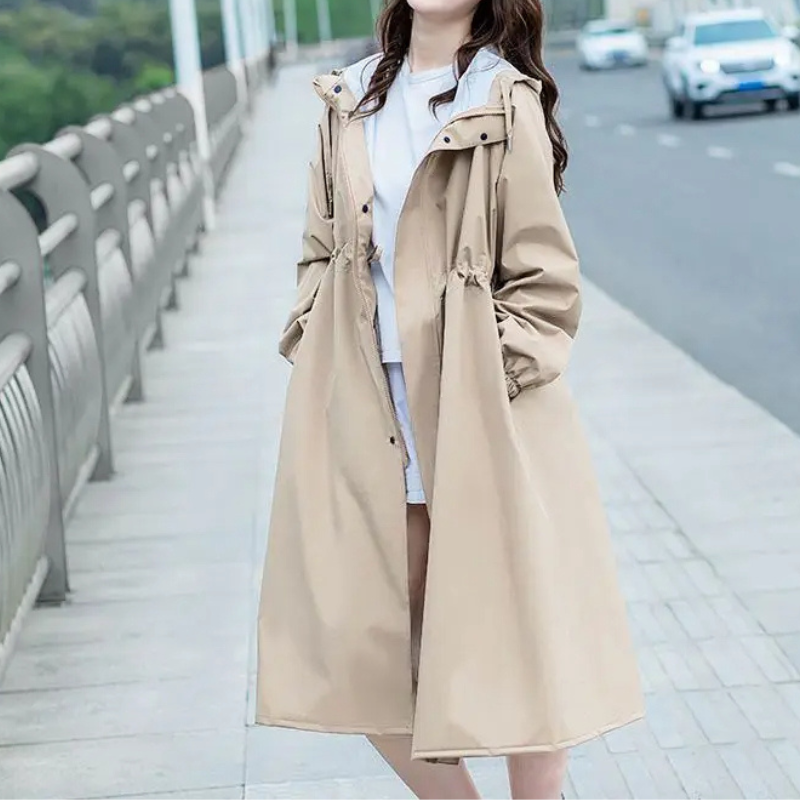 Sophisticated Garment with a Clean Classic Look