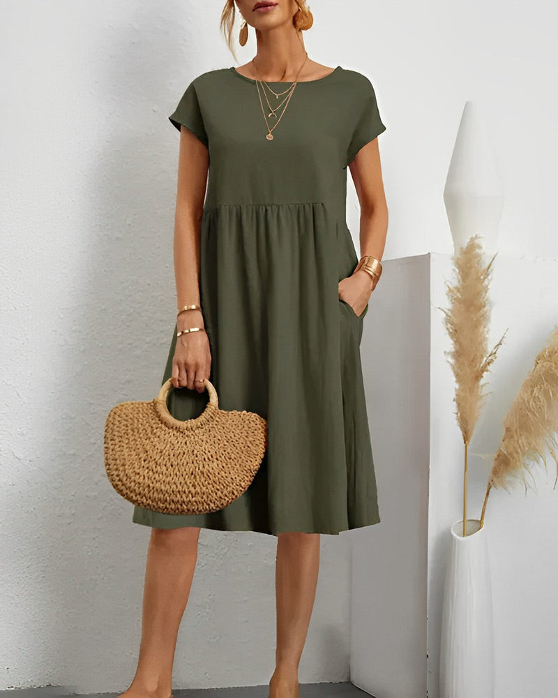 A Vintage Style Dress with Delicate Timeless Details