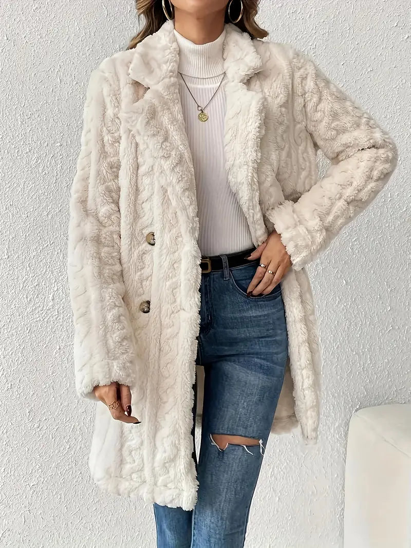 Elegantly Styled Coat for Everyday Wear