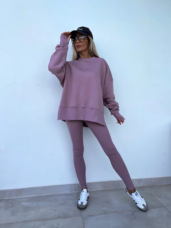 Gracefully Styled Garment for Any Occasion