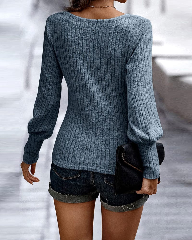 Classic Vintage Top with a Flattering Fit