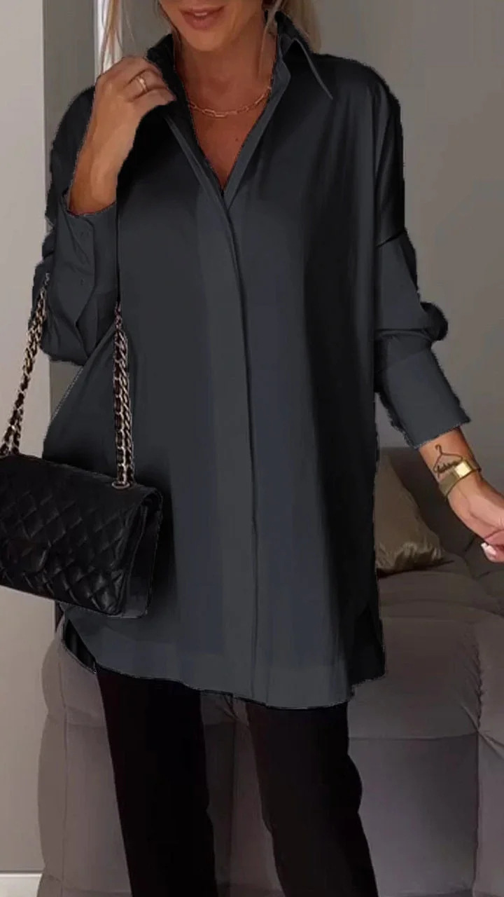 Beautifully Crafted Blouse in a Classic Style