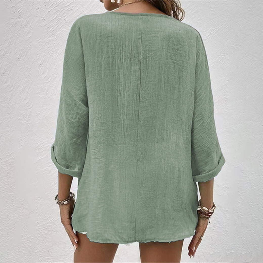 Beautifully Finished Shirt in a Timeless Design