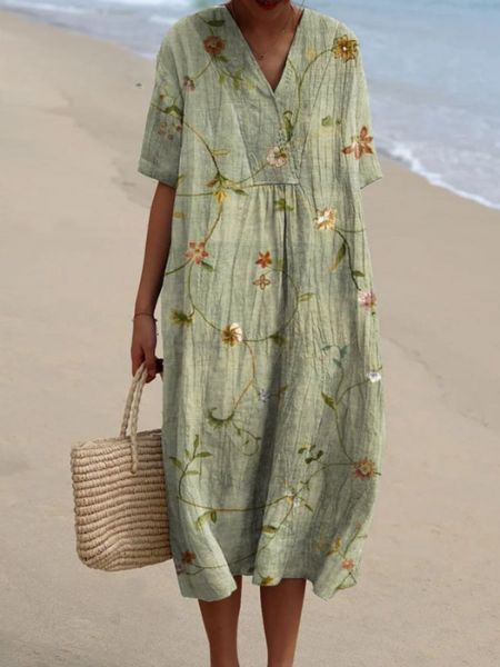A Vintage Style Dress with Delicate Timeless Details