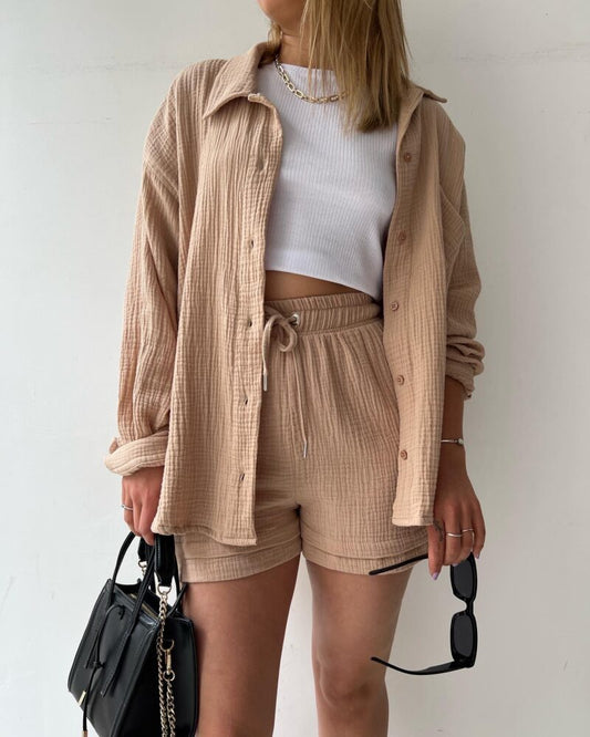 Well Tailored Garment with a Graceful Silhouette