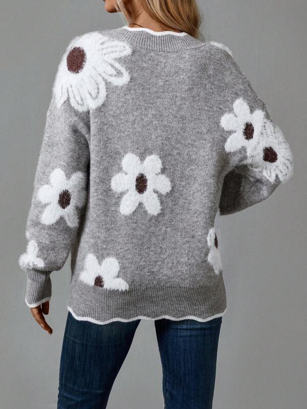 Effortlessly Elegant Sweater with a Timeless Design