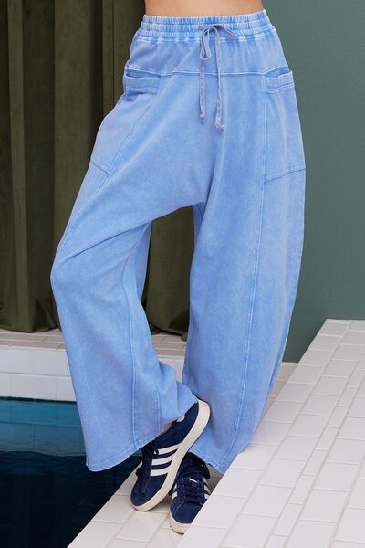 Polished Trousers with an Effortless Classic Look