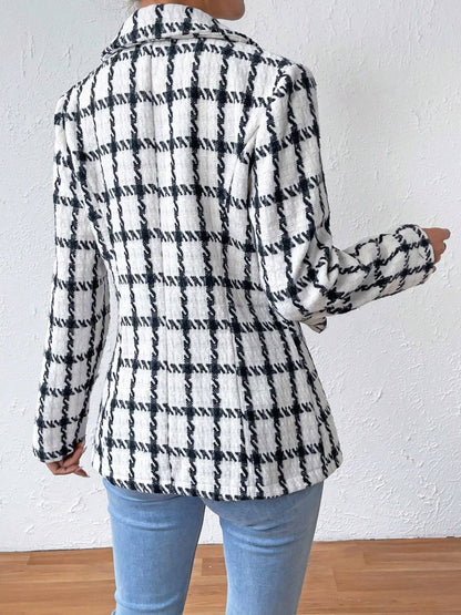 Beautifully Finished Garment in a Timeless Design