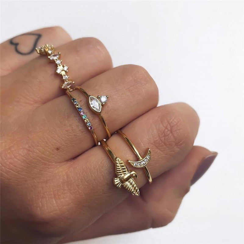 Hurmaava Korusetti jokaiseen tilaisuuteen