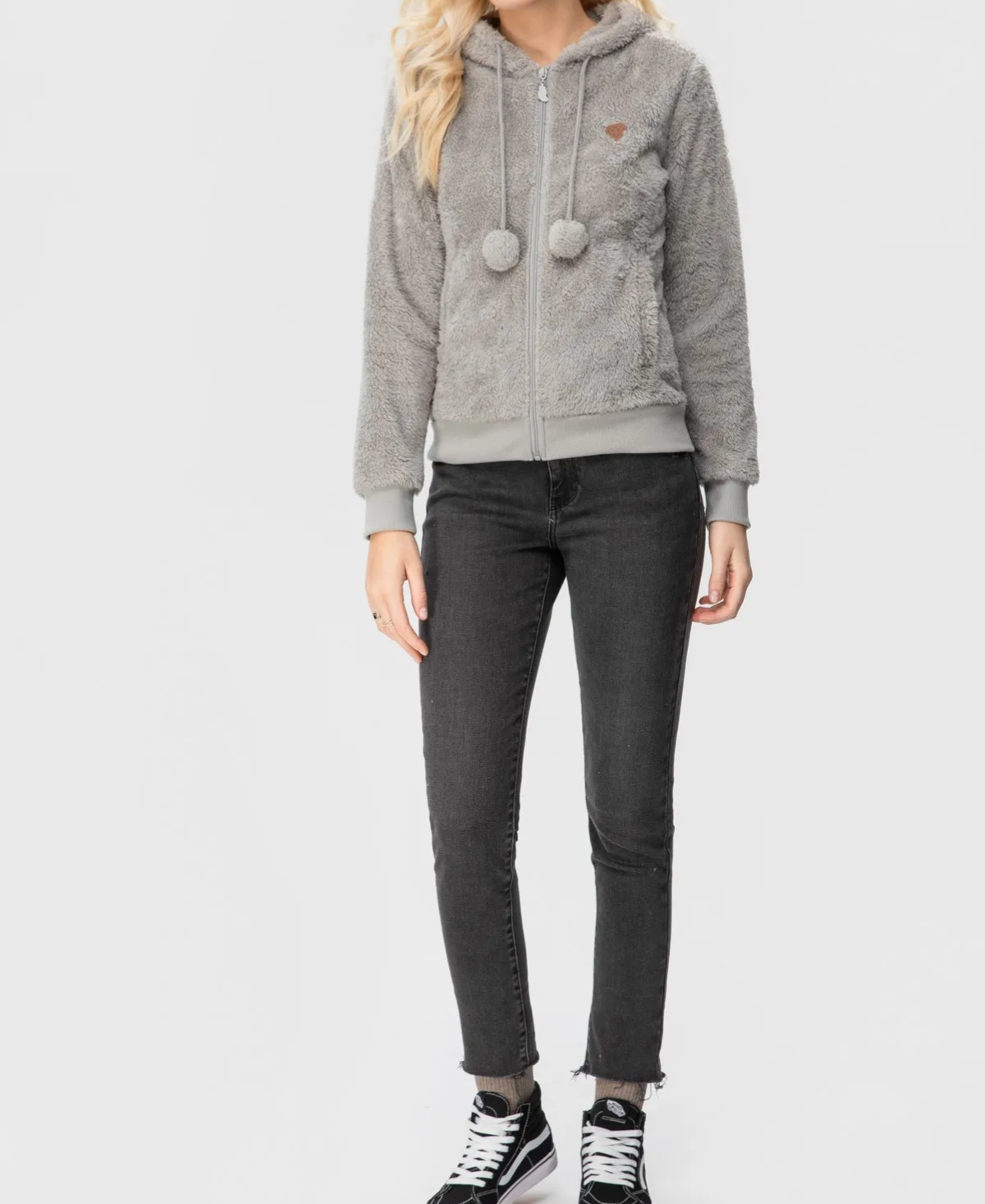 Effortlessly Elegant Garment with a Timeless Design