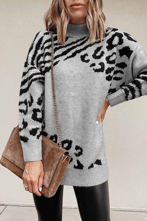 Effortlessly Elegant Sweater with a Timeless Design