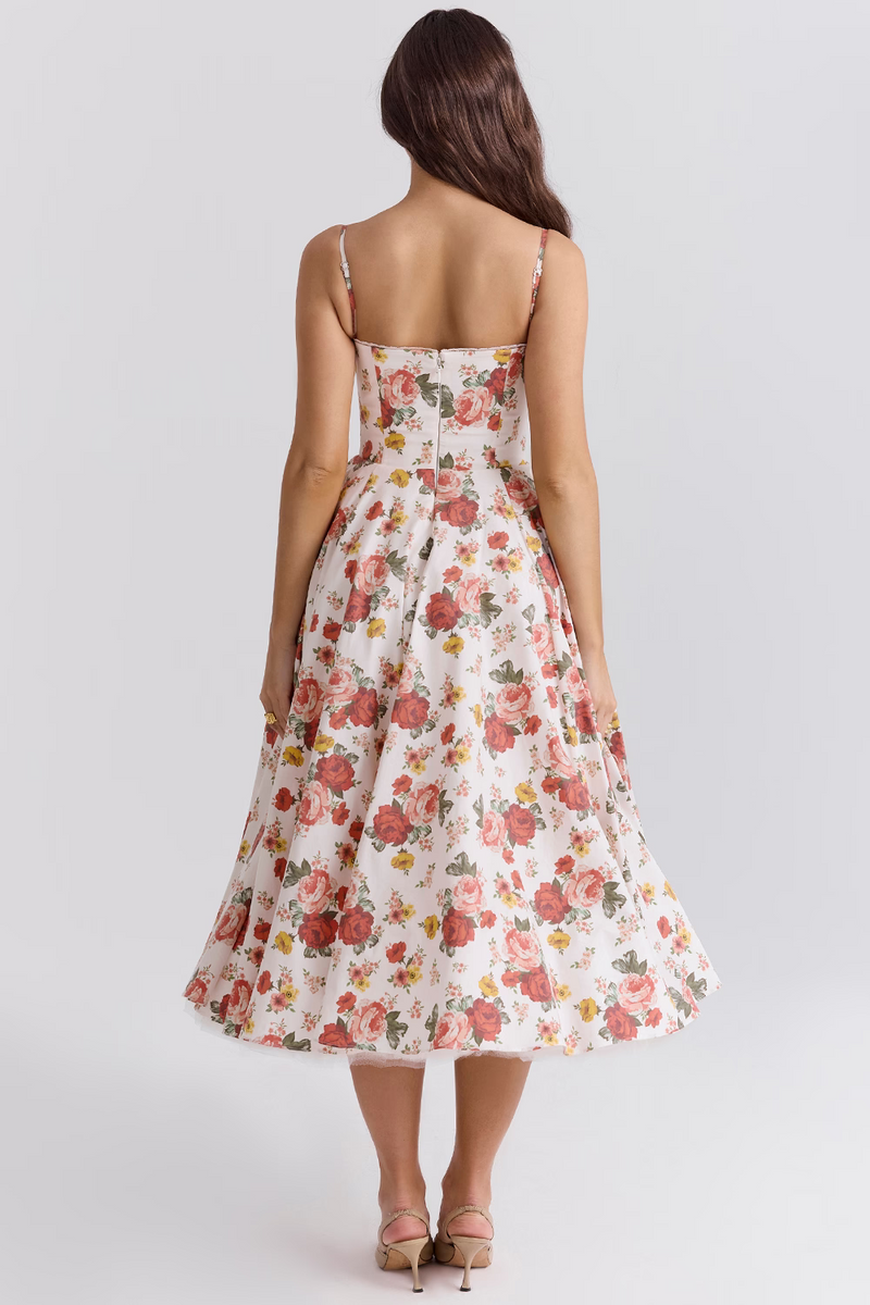 Classic Vintage & Enduringly Stylish Dress