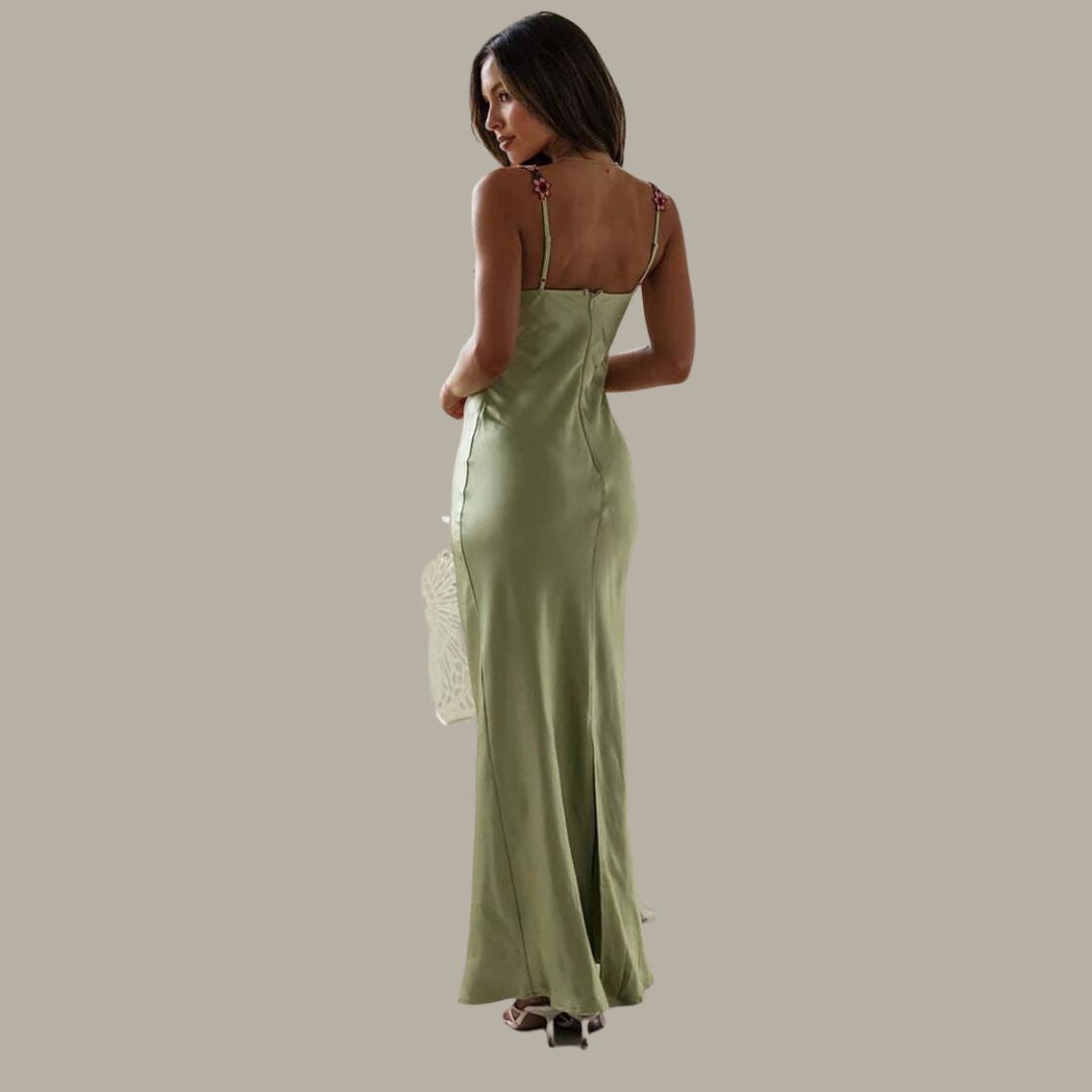 Polished Garment with an Effortless Classic Look