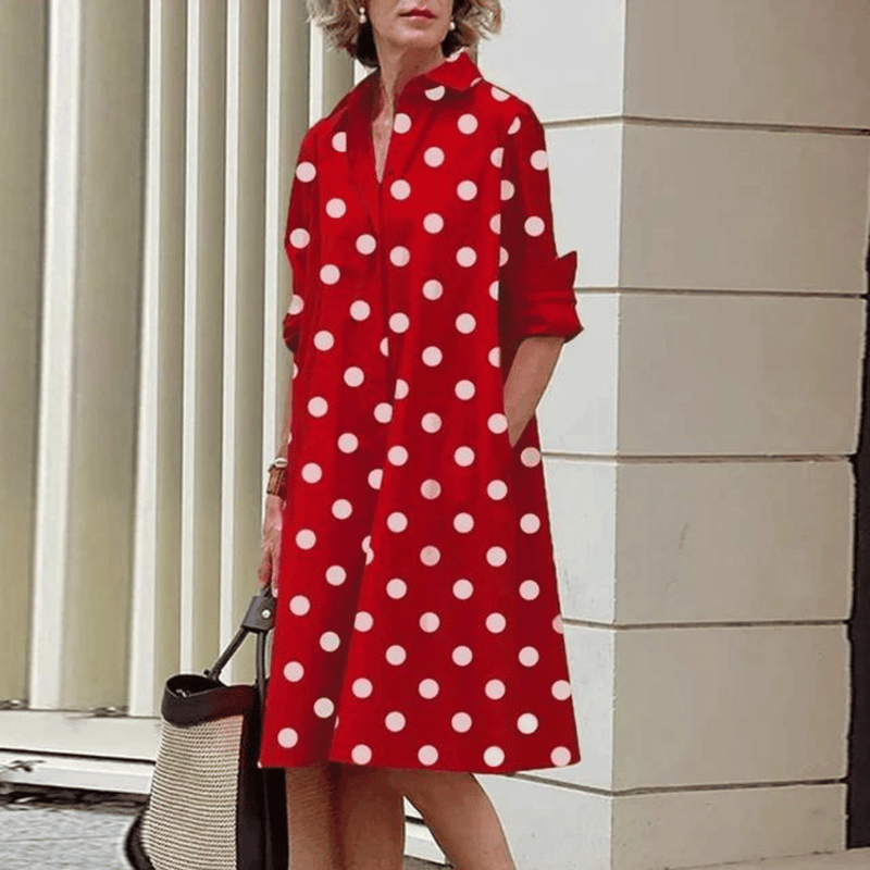 Well Tailored Dress with a Graceful Silhouette