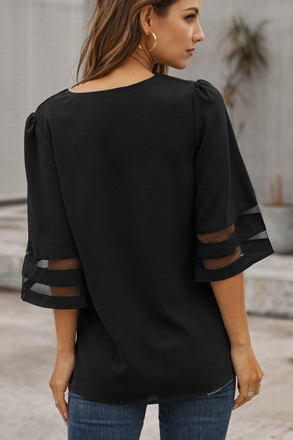 Well Tailored Blouse with a Graceful Silhouette