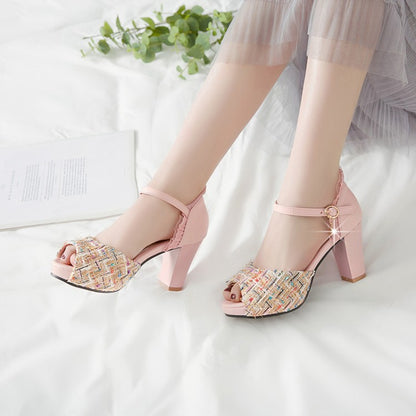 Kauniisti Valmistetut Ortopediset Sandaalit