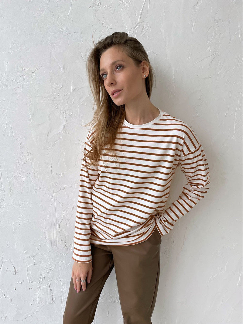 Classic Vintage & Enduringly Stylish Blouse